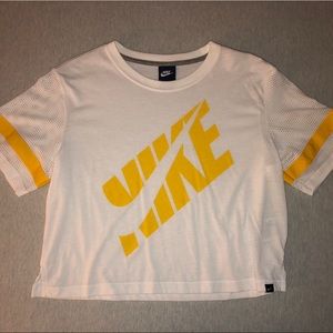 Nike work out top